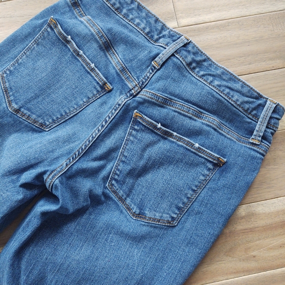 Universal Thread Jeans - Picture 2 of 3